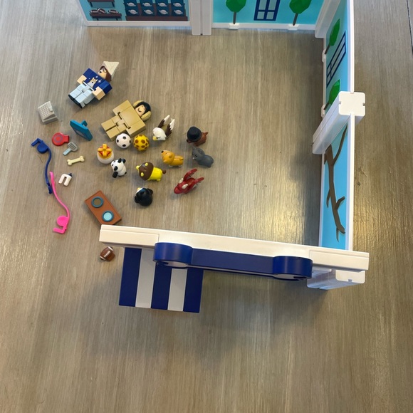 Roblox adopt me pet shop and accessories - Picture 4 of 4